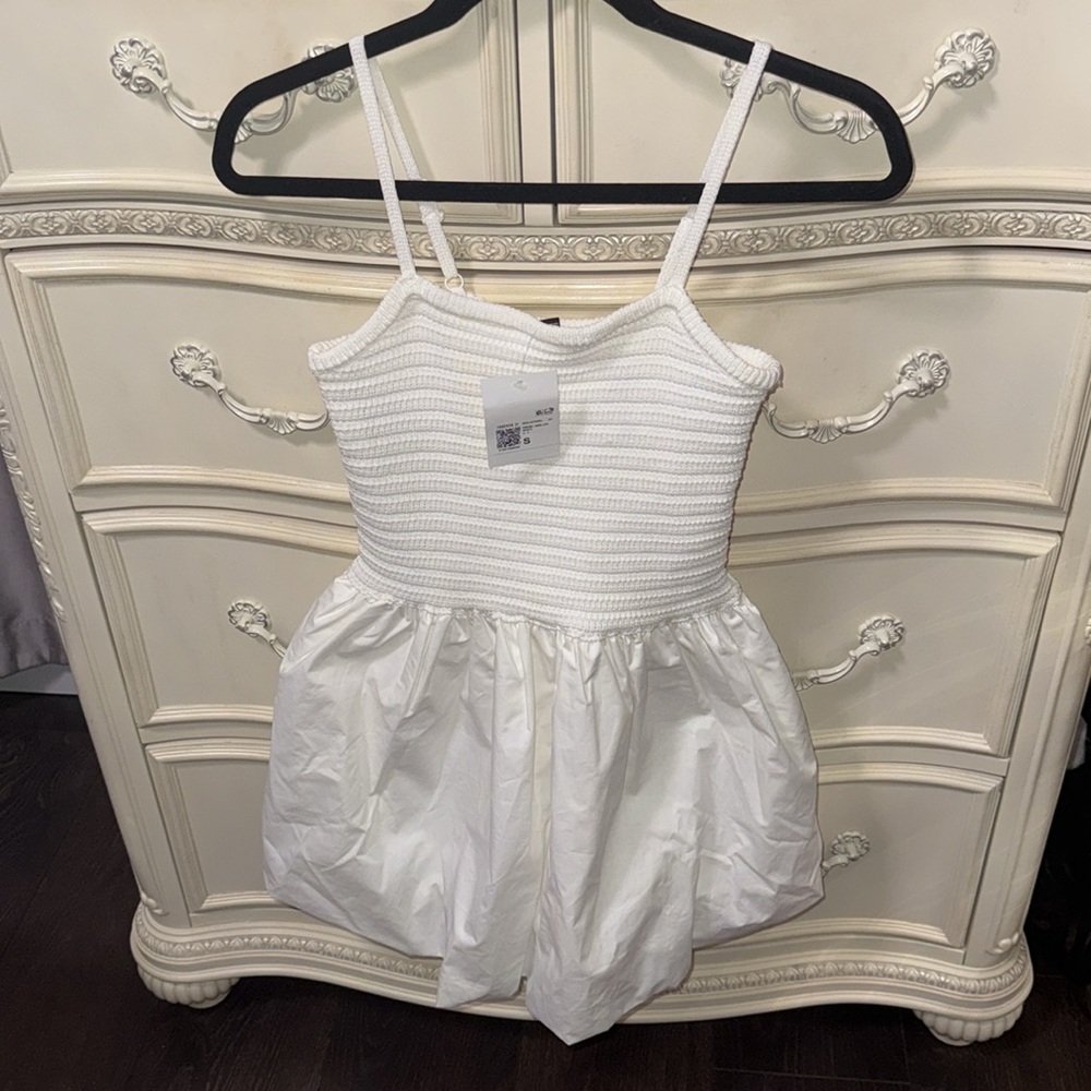 NWTS Forever 21 White Bubble Dress Size Small